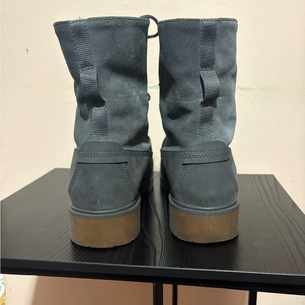 Timberland Women's Dark Gray Combat Boots - Picture 5 of 11